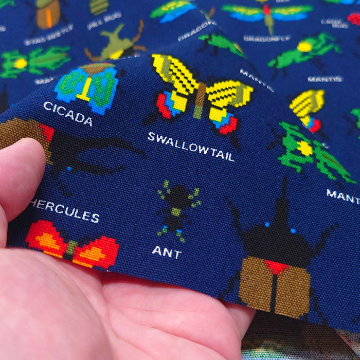 昆虫柄 ドット絵 カブトムシ クワガタ オックス 生地 綿100％ 110cm幅 全2色